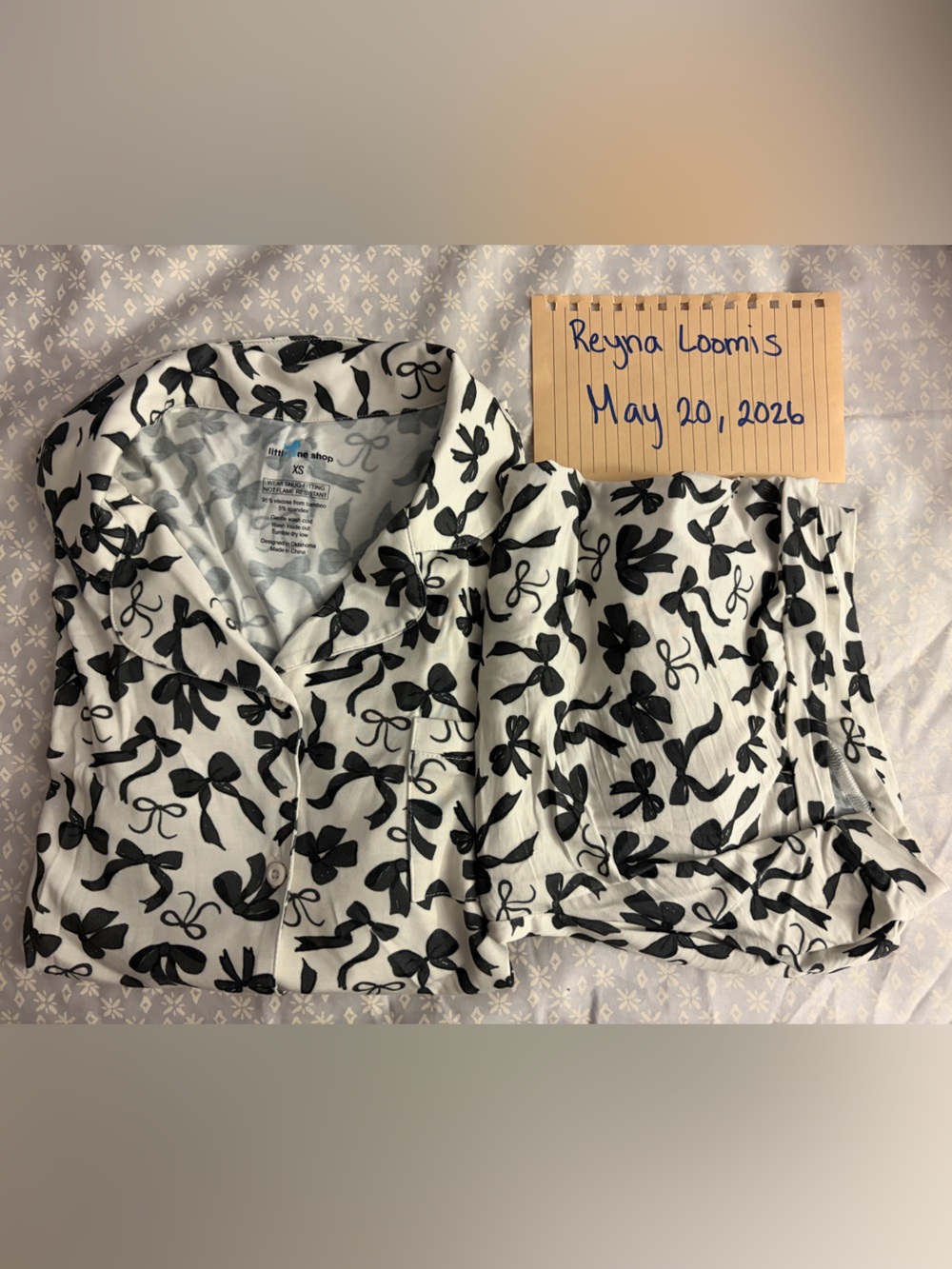 Little One Shop Monochrome Bows Women’s Short PJ Set